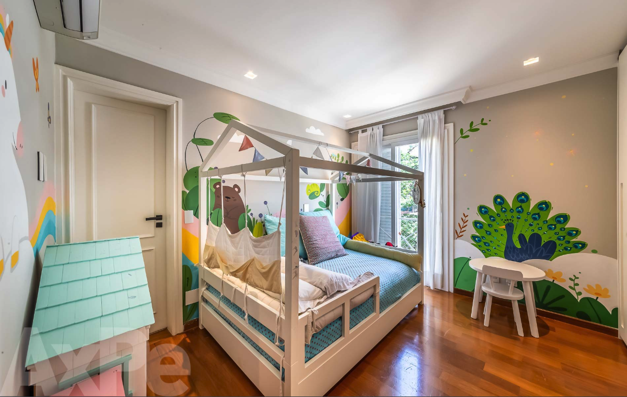 Segundo quarto infantil com decoração exclusiva